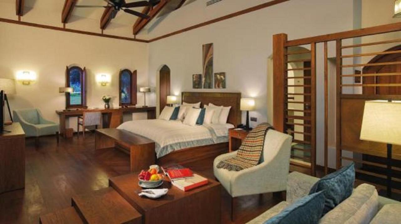 Sanctum Inle Resort Inle Lake Exterior foto