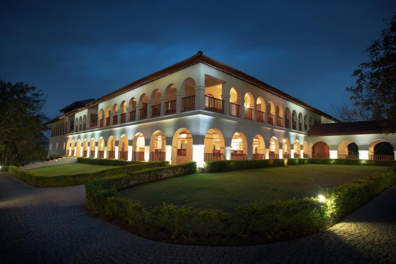 Sanctum Inle Resort Inle Lake Exterior foto